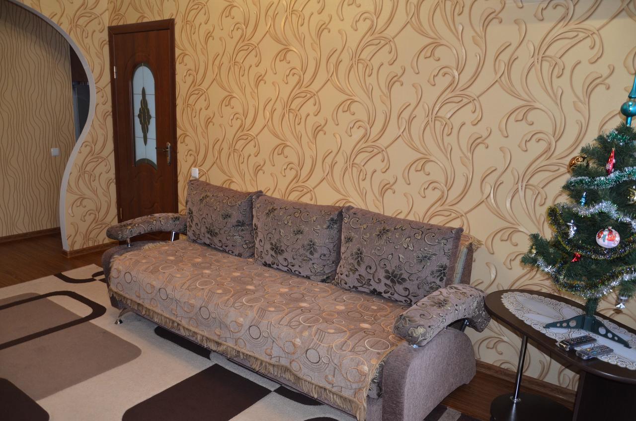 Ветеринарный Apartamento Berdychiv Exterior foto